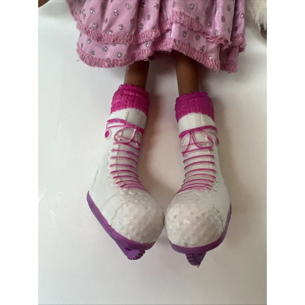 Lalaloopsy Swirly Figure Eight 13